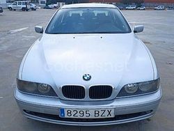 Gris / plata Usado 2002 BMW 525 Berlina | 3000 €