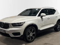 Blanco Usado 2021 Volvo XC40 Inscription SUV | 22.900 € (Precio justo)