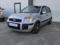 Gris Usado 2008 Ford Fusion Ambiente Monovolumen | 5990 € (Caro)