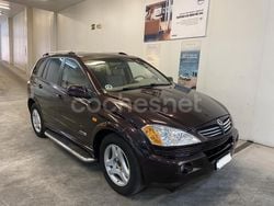 Granate Usado 2007 Ssangyong (KGM) Kyron SUV | 5999 €