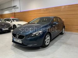 Gris / plata Usado 2017 Volvo V40 Momentum Familiar | 12.590 € (Precio justo)
