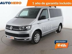 Gris Usado 2017 VW Caravelle Trendline Monovolumen | 26.599 € (Buen precio)