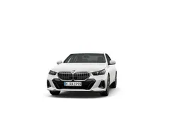 Blanco Usado 2025 BMW 520 Comfort Edition Berlina | 59.900 €