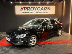 Negro Usado 2017 Volvo V60 Kinetic Familiar | 14.990 € (Un poco caro)