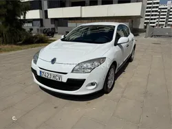 Blanco Usado 2011 Renault Mégane III Authentique Berlina | 4500 € (Super precio)