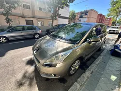 Beige Usado 2010 Peugeot 5008 Sport Monovolumen | 5000 € (Caro)
