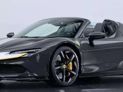 Gris Usado 2022 Ferrari SF90 Descapotable | 607.900 €