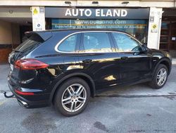 Negro Usado 2015 Porsche Cayenne SUV | 44.900 € (Caro)