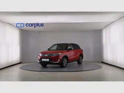 Rojo bright sólido/negro cósmico metalizado perlado Usado 2023 Suzuki Vitara SUV | 21.490 € (Un poco caro)