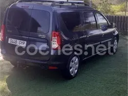 Gris / plata Usado 2010 Dacia Logan Lauréate Berlina | 4999 € (Buen precio)