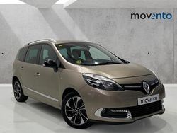 Beige Usado 2014 Renault Scénic III Bose Edition Monovolumen | 12.490 € (Caro)