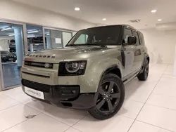 Verde Usado 2024 Land Rover Defender HSE SUV | 86.900 € (Un poco caro)