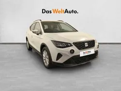 Blanco Usado 2024 Seat Arona Reference SUV | 19.900 € (Un poco caro)
