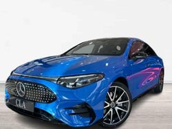 Azul Nuevo 2025 Mercedes CLA 250+ Berlina | 54.900 € (Precio justo)