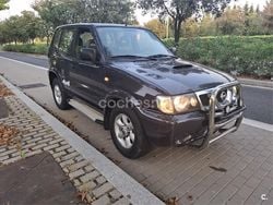 Violeta / lila Usado 2002 Nissan Terrano SUV | 6500 € (Buen precio)