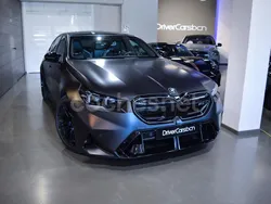 Negro Usado 2024 BMW M5 Comfort Edition Berlina | 154.900 €
