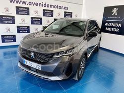 Gris / plata Usado 2022 Peugeot 5008 Allure SUV | 23.900 € (Caro)