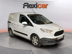 Blanco Usado 2018 Ford Tourneo Courier Ambiente Monovolumen | 7990 € (Buen precio)