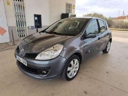 Beige Usado 2006 Renault Clio II Expression Utilitario | 3350 € (Precio justo)