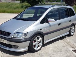 Gris / plata Usado 2001 Opel Zafira Sport Monovolumen | 3800 €