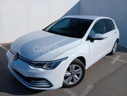 Blanco Usado 2022 VW Golf VIII Life Berlina | 21.800 € (Un poco caro)