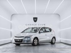 Gris / plata Usado 2008 Hyundai i30 Style Berlina | 5999 € (Super precio)