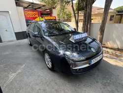 Gris / plata Usado 2009 Renault Laguna III Dynamique Berlina | 3490 € (Super precio)