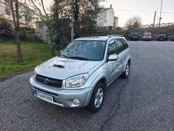 Gris / plata Usado 2005 Toyota RAV4 Sol SUV | 4900 € (Precio justo)