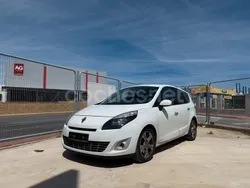 Blanco Usado 2010 Renault Grand Scénic III Dynamique Monovolumen | 5600 € (Buen precio)
