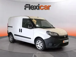 Blanco Usado 2020 Fiat Doblò Pop Monovolumen | 11.490 € (Precio justo)