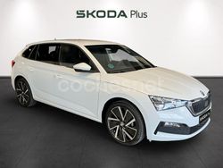 Blanco Usado 2024 Skoda Scala Sport Utilitario | 20.990 € (Precio justo)