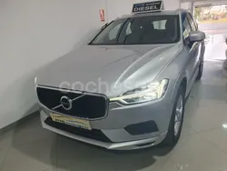 Gris / plata Usado 2018 Volvo XC60 Momentum SUV | 25.900 € (Precio justo)