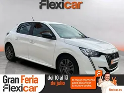 Blanco Usado 2022 Peugeot 208 Active Utilitario | 13.490 € (Precio justo)
