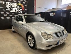 Plateado Usado 2004 Mercedes C200 Classic Coupe | 6500 € (Precio justo)