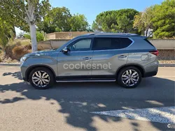 Beige Usado 2024 Ssangyong Rexton Limited SUV | 45.000 € (Buen precio)