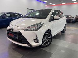 Blanco Usado 2019 Toyota Yaris Berlina | 15.900 € (Un poco caro)