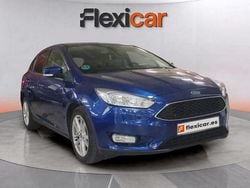 Azul Usado 2017 Ford Focus Trend+ Berlina | 9990 € (Buen precio)