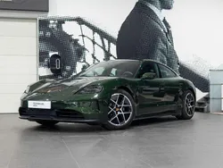 Verde Usado 2024 Porsche Taycan 4S Berlina | 129.500 €