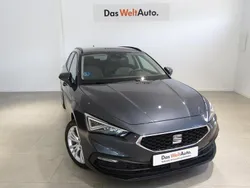 Gris Usado 2024 Seat Leon FR Familiar | 26.990 € (Caro)