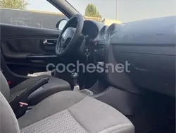 Azul Usado 2004 Seat Cordoba Stella Berlina | 2900 € (Precio justo)