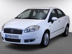 Blanco Usado 2010 Fiat Linea Emotion Berlina | 5790 €