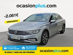 Gris Usado 2021 VW Passat Executive Berlina | 22.900 € (Un poco caro)
