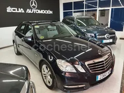 Azul Usado 2011 Mercedes E250 Avantgarde Berlina | 11.250 € (Precio justo)