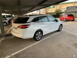 Blanco Usado 2018 Opel Astra Business Familiar | 8200 € (Buen precio)