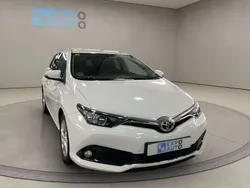 Blanco Usado 2015 Toyota Auris Active Utilitario | 12.475 € (Precio justo)