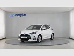 Blanco classic (sol) Usado 2022 Toyota Yaris Style | 21.990 € (Precio justo)