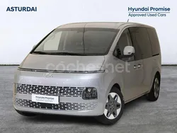 Gris / plata Usado 2024 Hyundai Staria Van | 42.990 € (Precio justo)