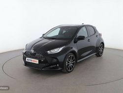 Negro Usado 2022 Toyota Yaris Hybrid Sport Berlina | 21.399 € (Un poco caro)