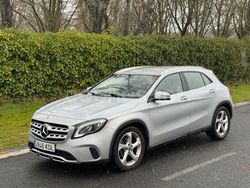 Gris / plata Usado 2017 Mercedes GLA200 Urban SUV | 16.990 € (Precio justo)