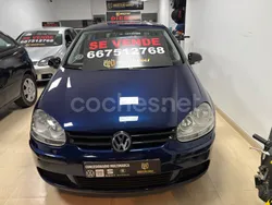 Gris / plata Usado 2006 VW Golf V Sportline Berlina | 5000 € (Buen precio)